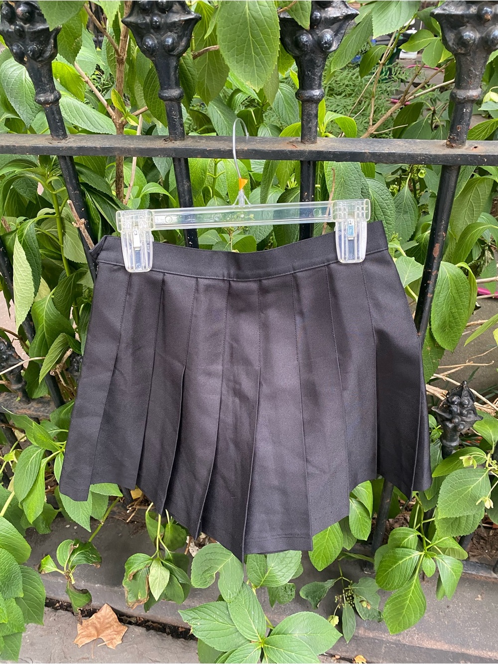 American Apparel Black Pleated Mini Skirt